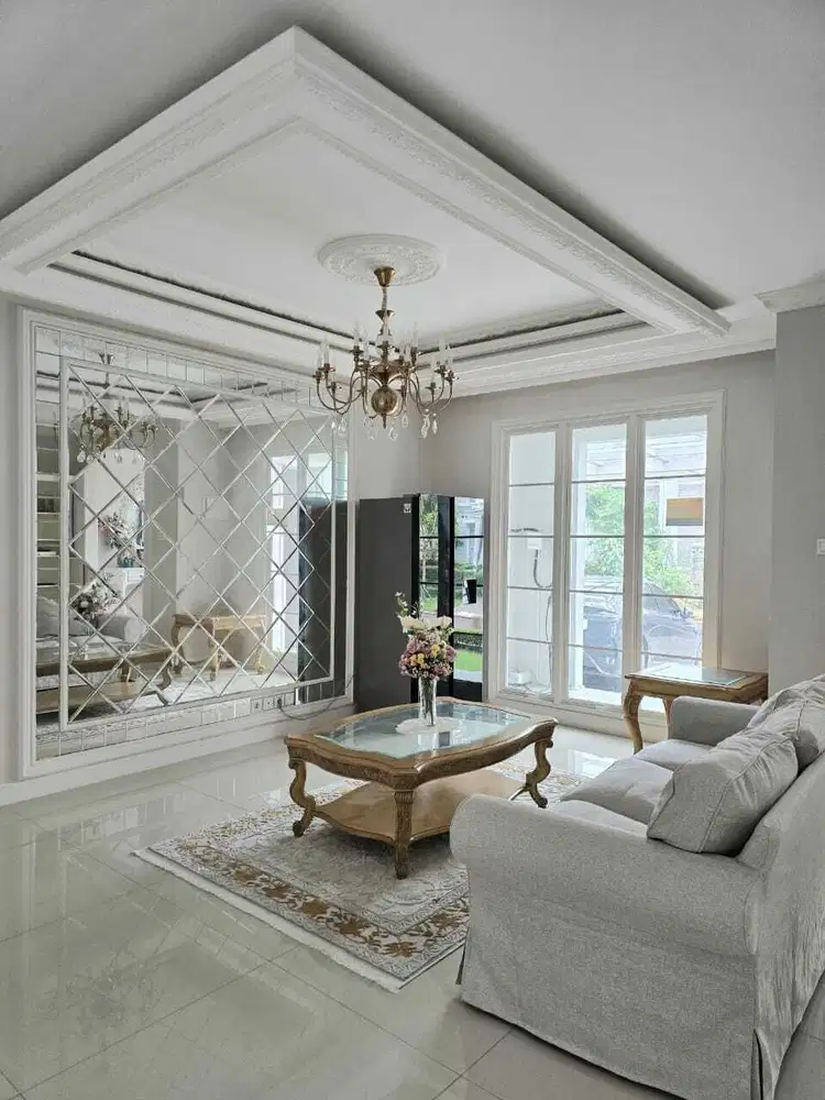 Rumah Modern Desain Eropa Classic Cluster Menaggio Gading Serpong