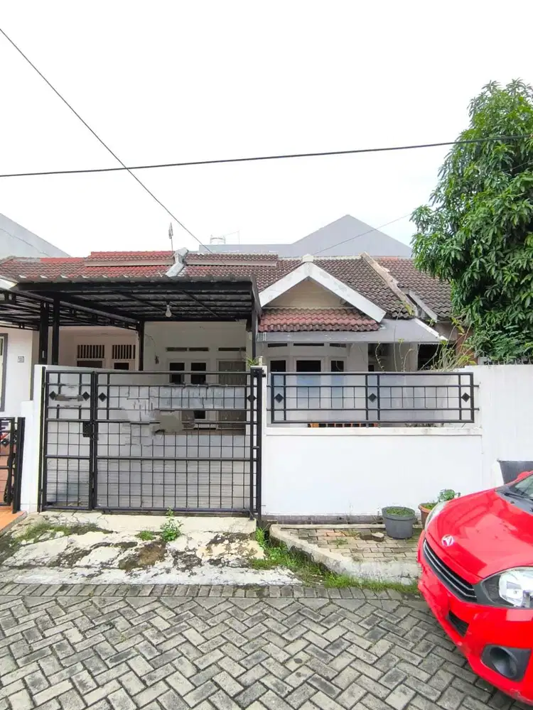 DIJUAL RUMAH CANTIK HADAP TENGGARA LOKASI BAGUS DI GADING SERPONG