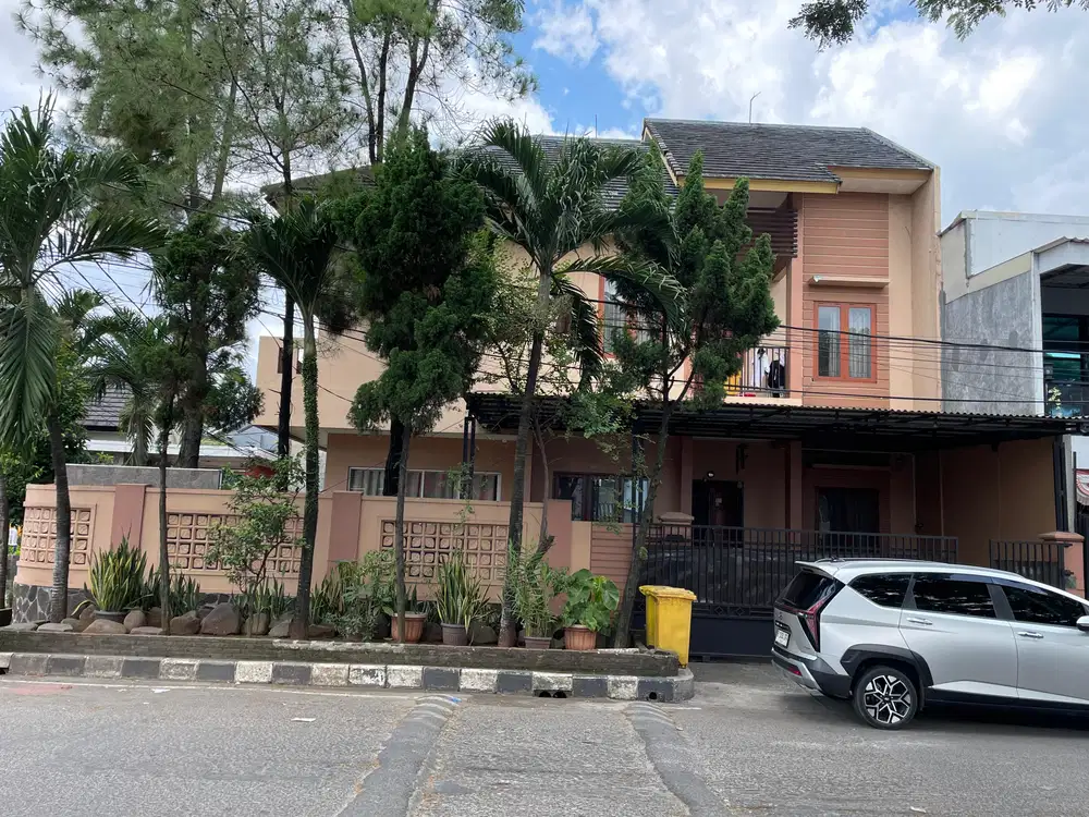 DIUUAL RUMAH LOKASI STRATEGIS DI CLUSTER ANGELONIA GADING SERPONG