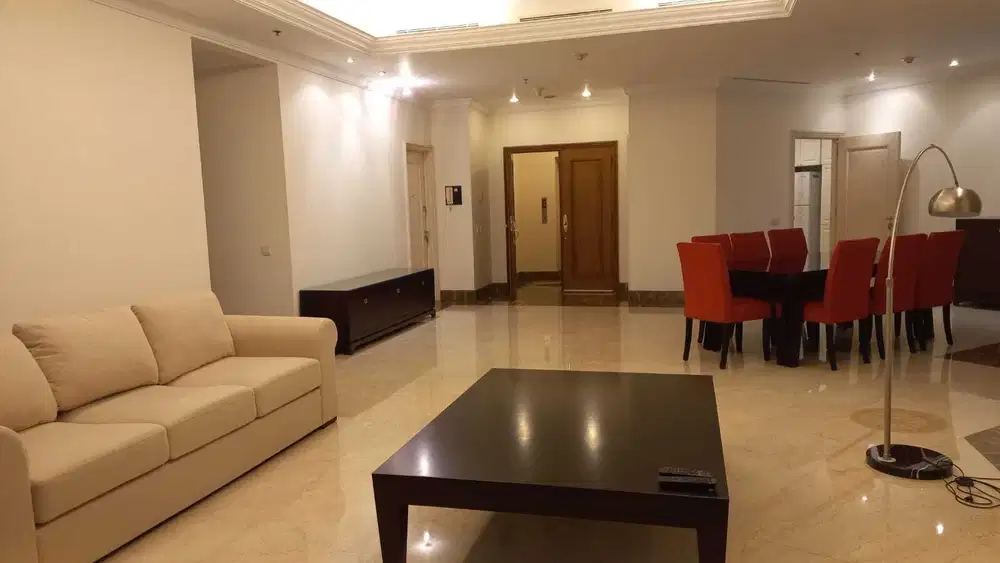 Apartemen Four Season 3 Bedroom Furnished