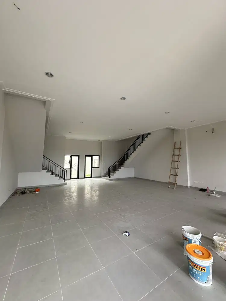 Disewa Cepat! Ruko Mega Kuningan PIK 2 Gandeng Sudah Jebol