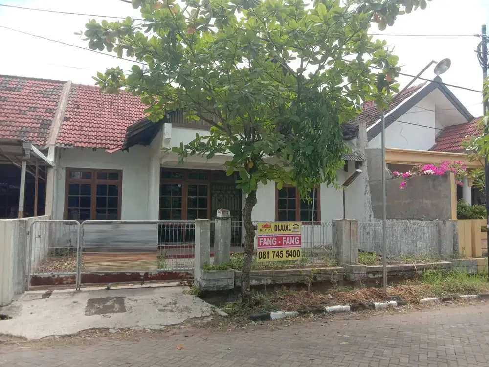 Dijual Rumah Lokasi Strategis di Taman Ketapang Semarang
