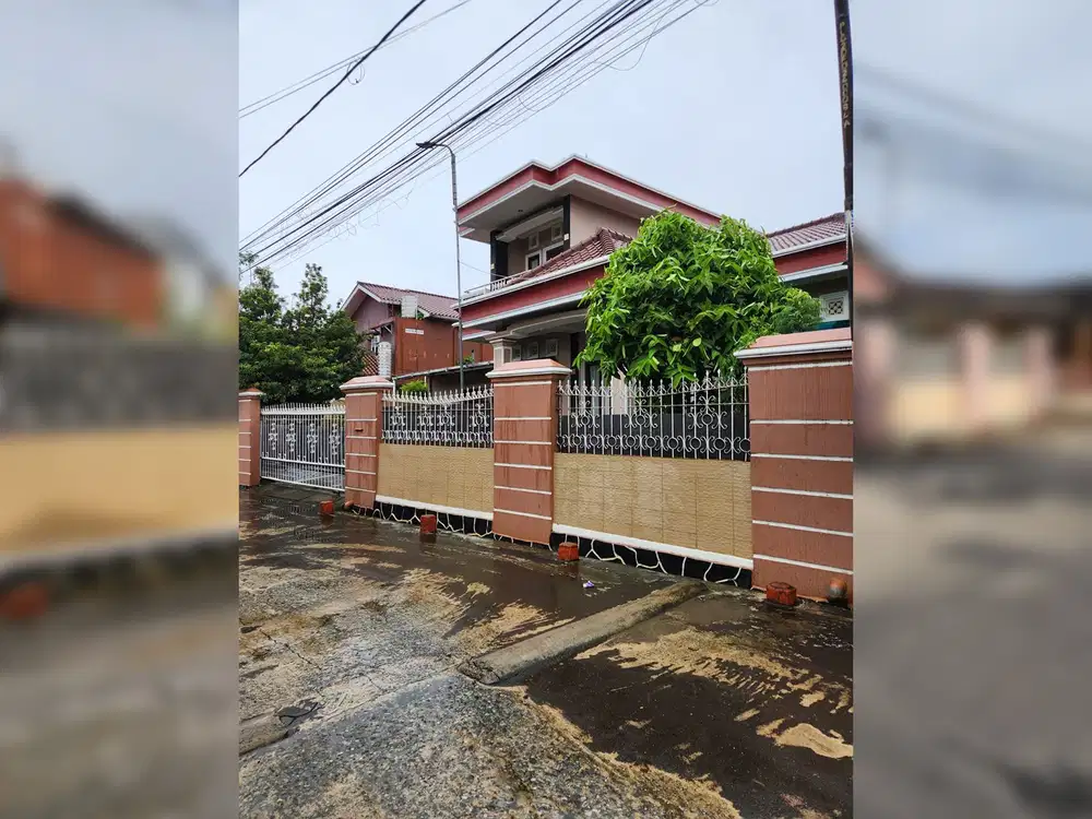 DIJUAL RUMAH MEWAH JALAN YAYASAN LEMABANG PALEMBANG