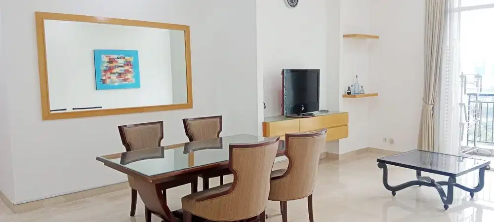 Very Nice and Cozy Apt with Nice Golf View At Senayan Residences