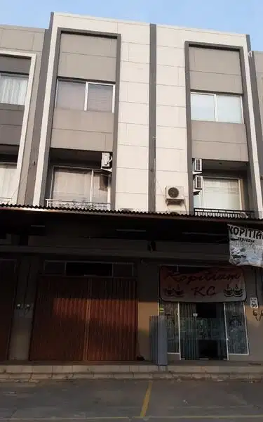 Dijual Ruko Royal Palm di Cengkareng depan apartment bunaken