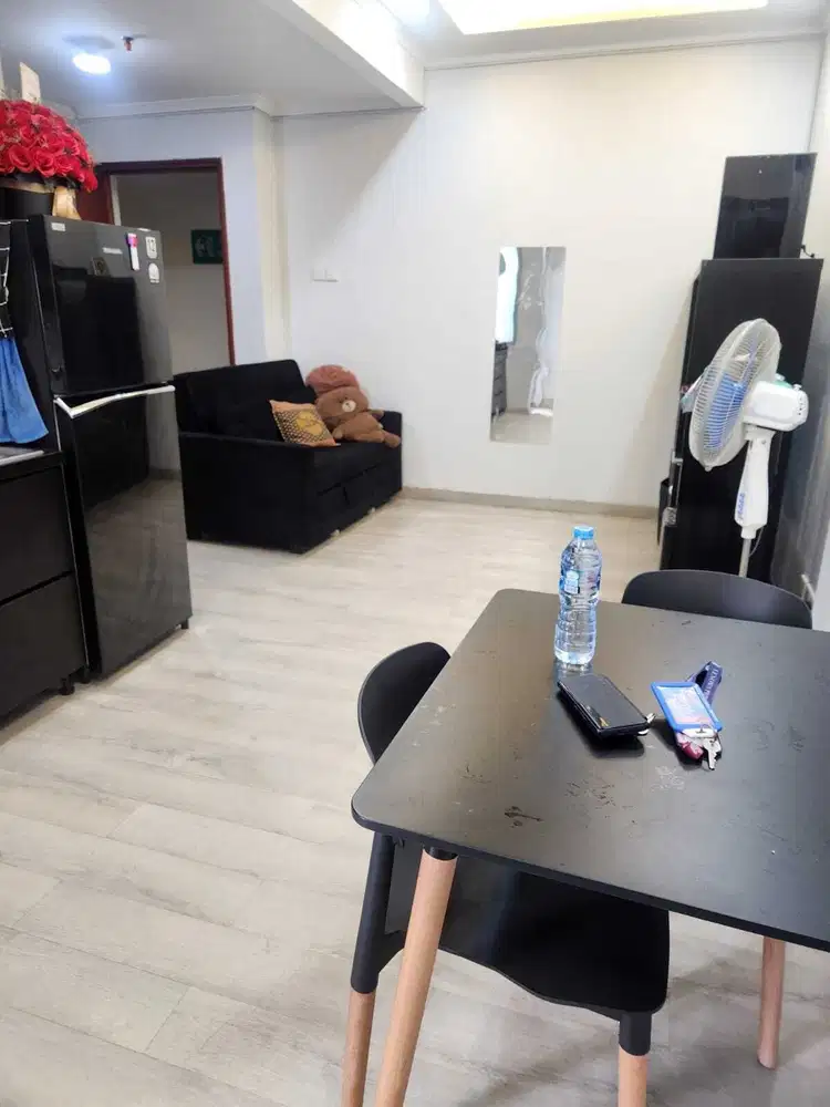 Jual Apartemen Sudirman Park 2 Bedroom Lantai Rendah Furnished