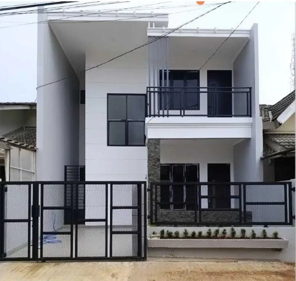 Di Jual Rumah di Kencana Loka, Sektor 12, BSD City, Tangerang Selatan.