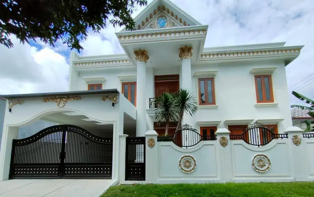 Di jual Rumah mewah, siap huni. BSD Puspita Loka, Tangerang Selatan.