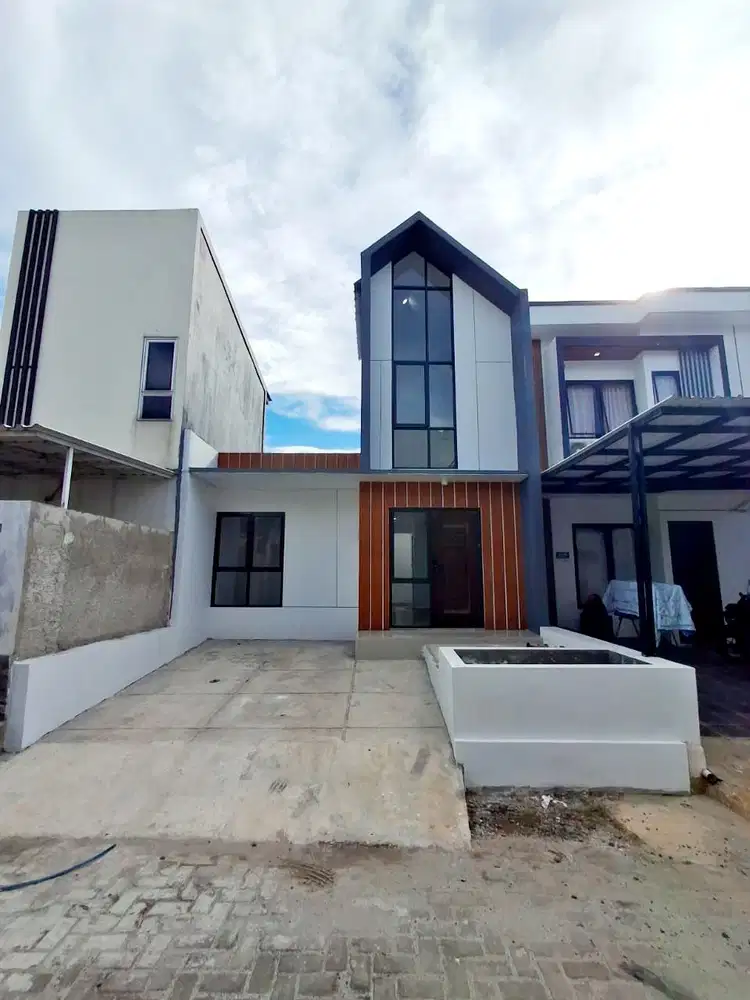 RUMAH BARU BANYAK BONUSNYA DI RENI ICON, RENI JAYA, PAMULANGU