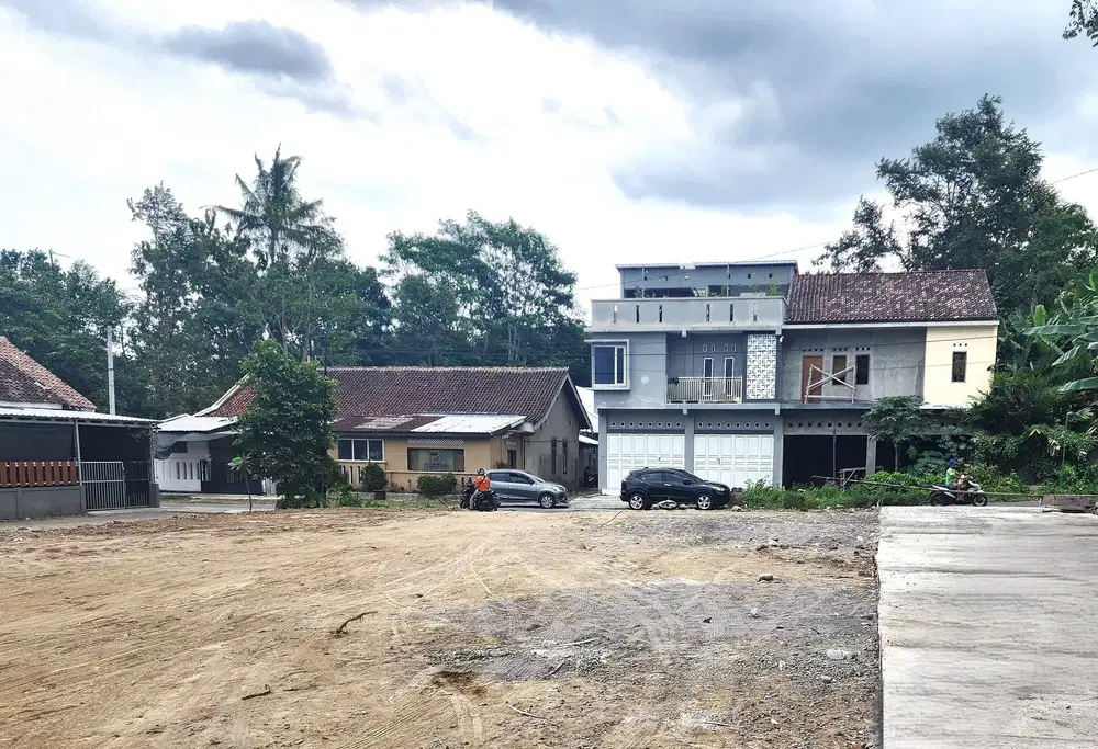 Dekat Stadion Maguwoharjo, Tanah Jogja di Wedomartani Untuk Kost