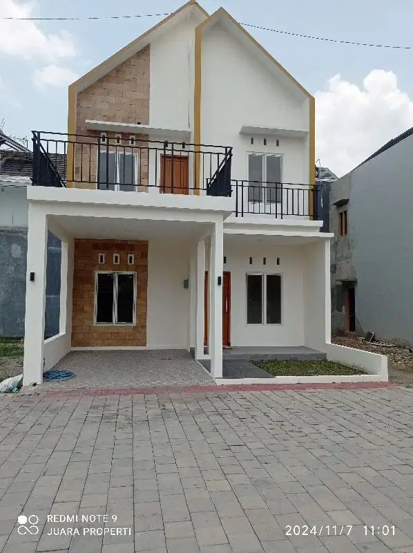 RUMAH CLUSTER 2 LANTAI JATI GATAK STRATEGIS