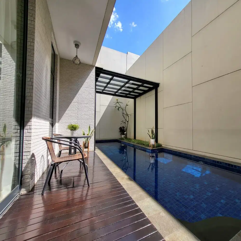 Rumah Kawasan Sultan Ada Swimming Pool Pribadi Navapark BSD