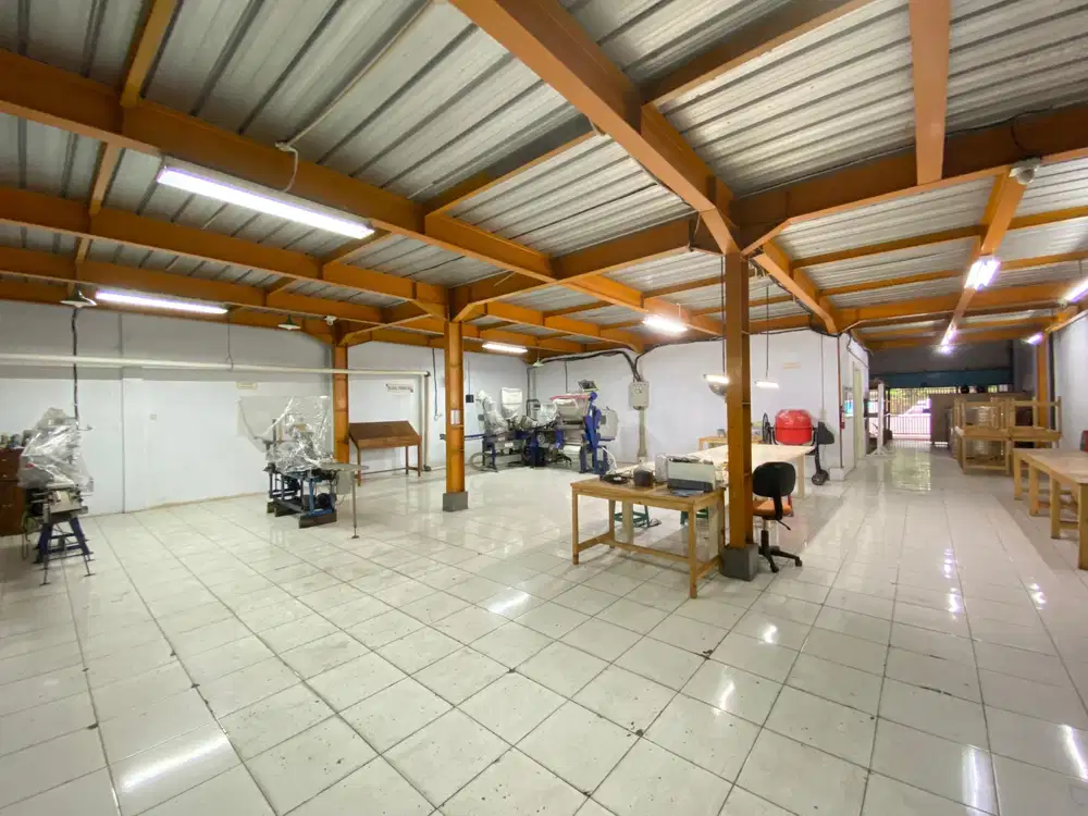 SEWA GUDANG ADA OFFICE DI TAMAN TEKNO PUSPITEK BSD TANGSEL