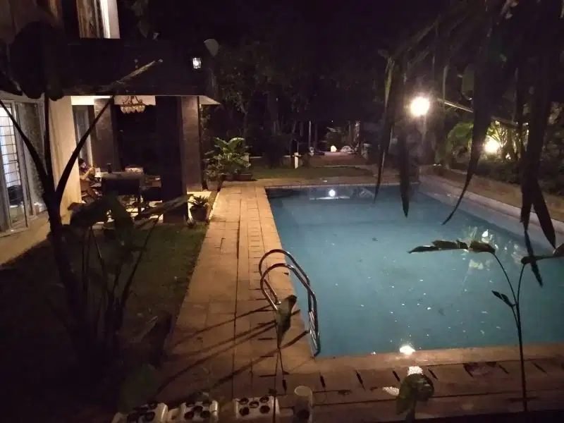 Di jual Rumah 2 lantai Hoek,Di Sentul City