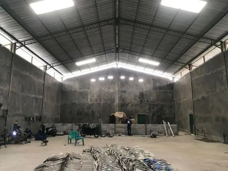 Di Jual Cepat Gudang Strategis Pinggir Jalan Pasar Kemis