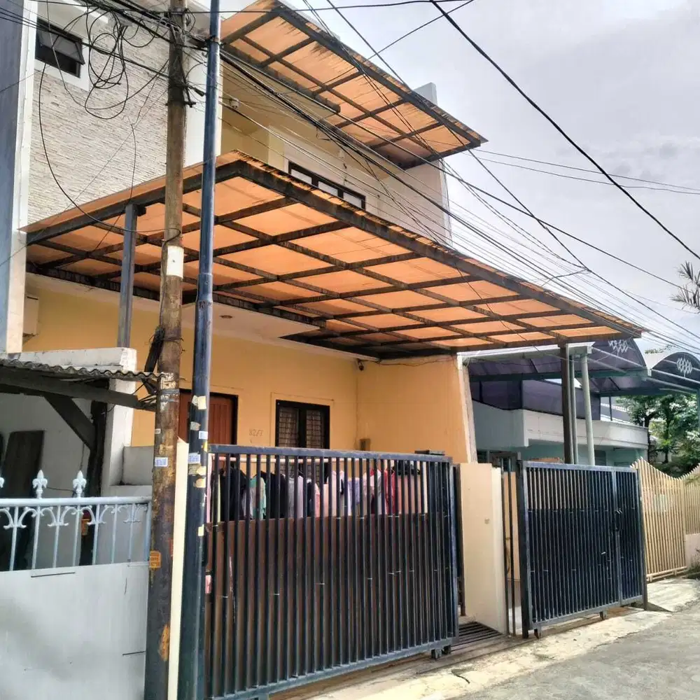 DIJUAL RUMAH SUNTER 136m2 SANGAT NYAMAN,2 LANTAI,LOKASI BAGUS,KODE RY