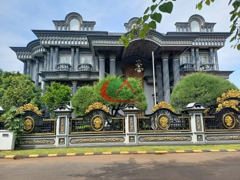 CITRA GRAN CIBUBUR RUMAH MEWAH ADA KOLAM RENANG  DAN LAPANGAN GOLF