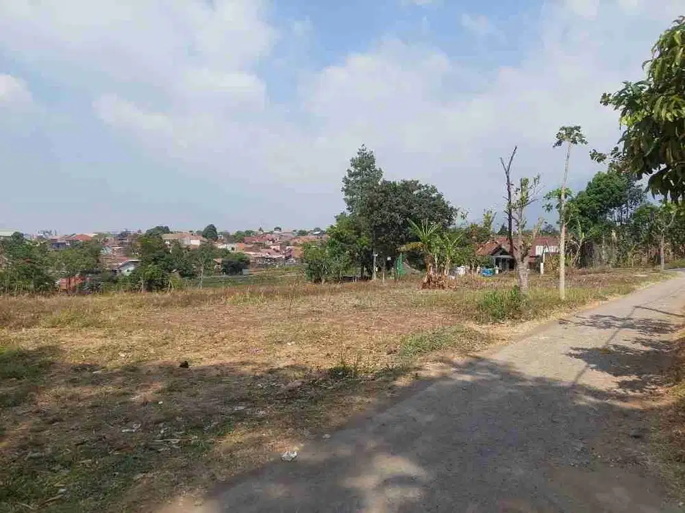 Tanah zona perumahan dekat exit tol