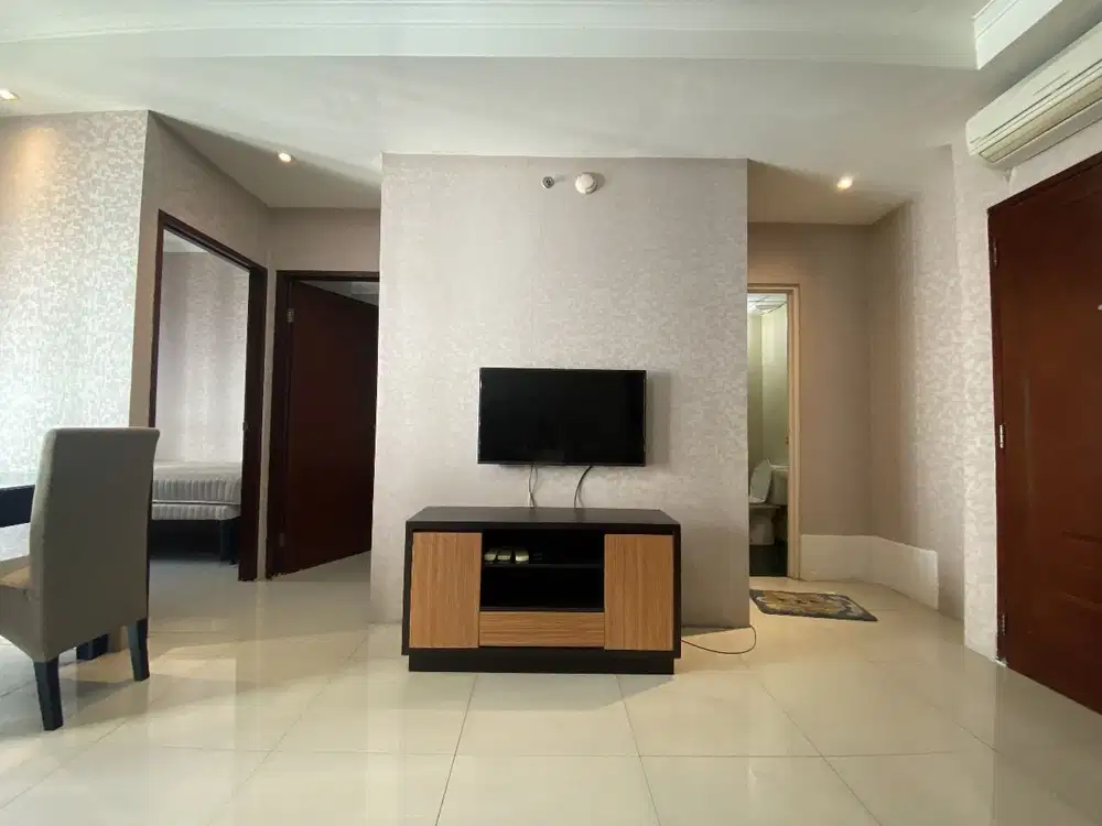 Disewakan tipe 2br apartment mediterania garden residence 2