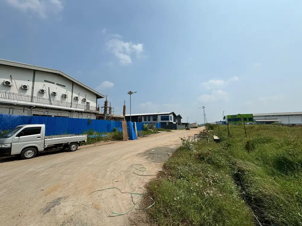 DISEWAKAN Bangunan Pabrik /Gudang Dalam Kawasan Industri Blessindo