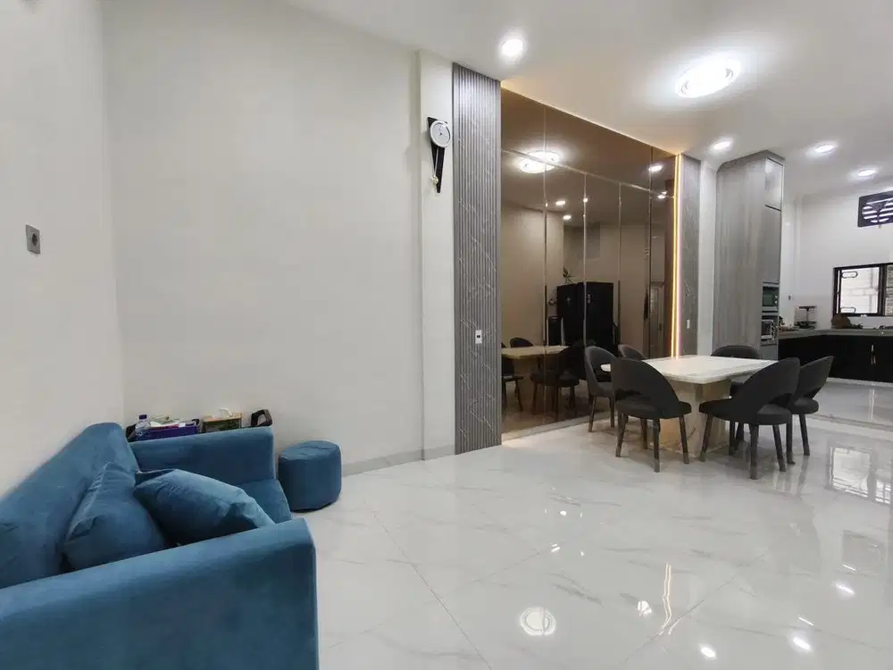 Dijual Rumah Furnished Komplek Brayan City Medan, Medan