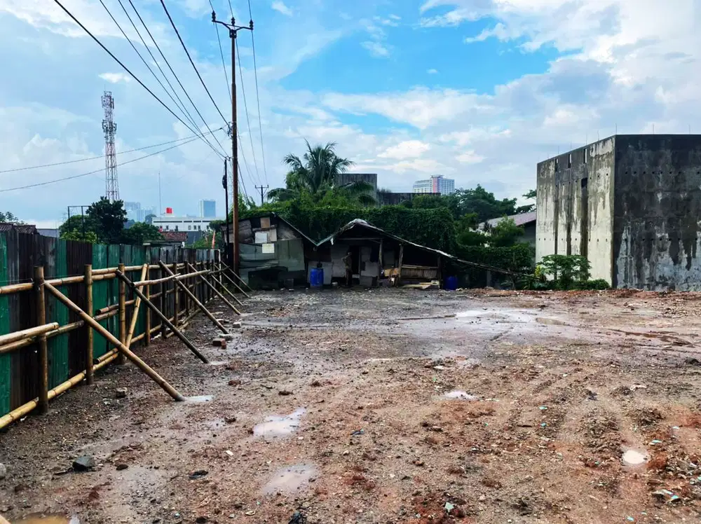 Kavling komersiil Jalan Raya Cisauk dekat AVANI BSD