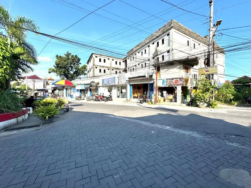 Tanah Jogja Area Pogung UGM, Lingkungan Kos