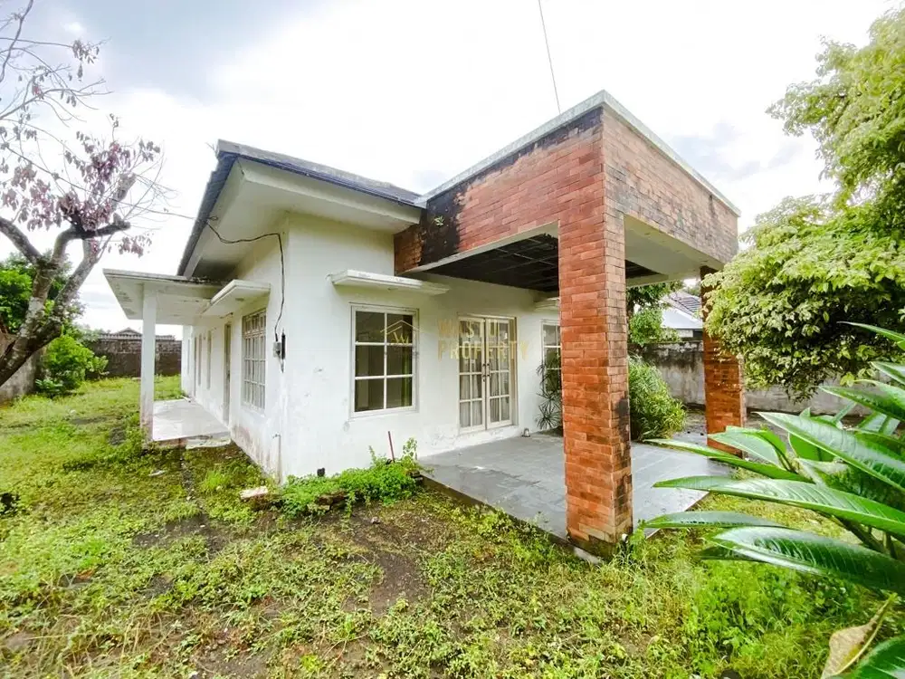 RUMAH LAHAN LUAS DI SLEMAN DEKAT KE RINGROAD UTARA, SLEMAN