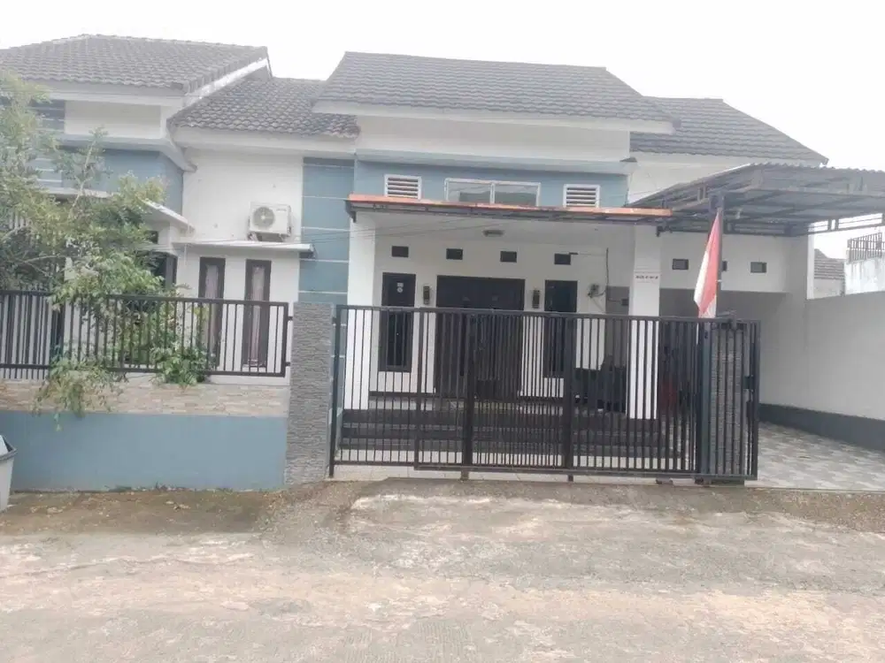 DIJUAL RUMAH KOMPLEK BANDARA RESIDENCE KEBUN BUNGA PALEMBANG