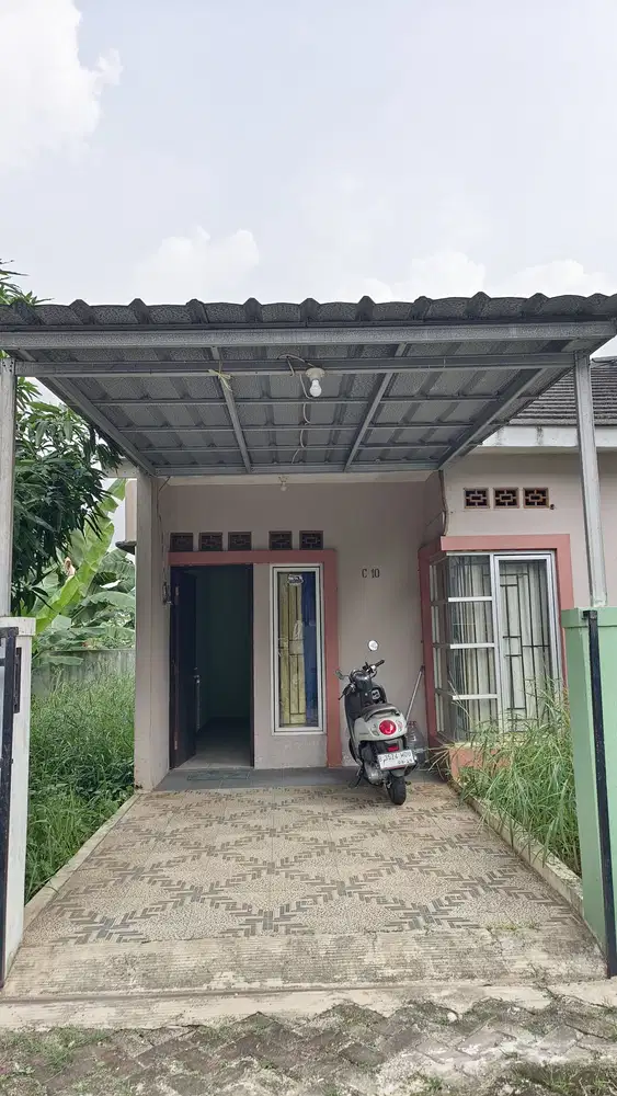 Di jual rumah hook siap huni di pamulang tangerang selatan