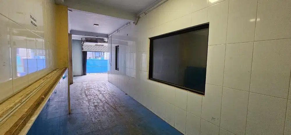 DiJual gudang Kosambi Permai, lb 804m2 , lt 460m2 . Harga 9M nego