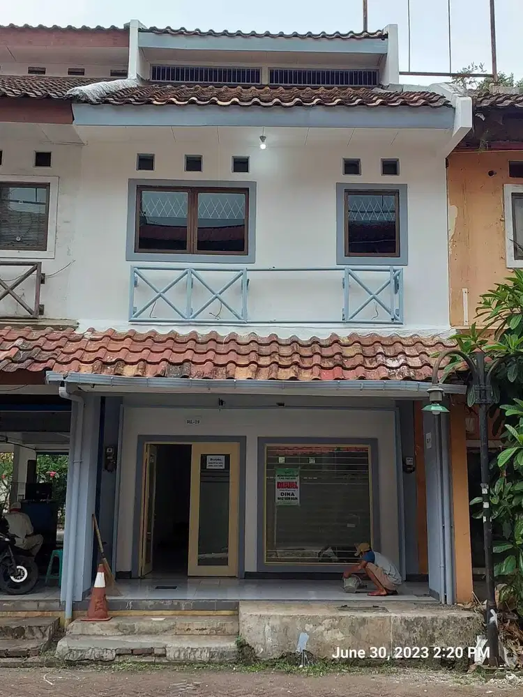 Dijual cepat Ruko BSD samping McD BSD ( 2 muka )