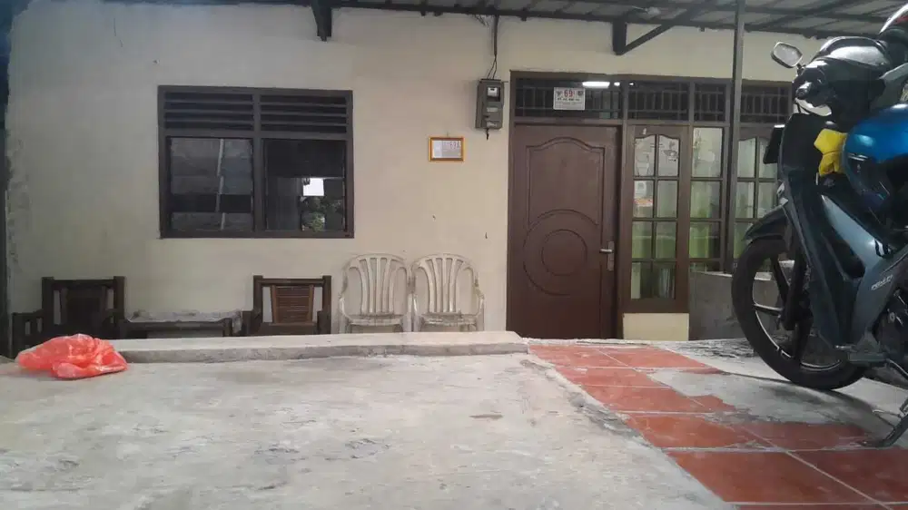 DIJUAL RUMAH HITUNG TANAH DI KUKUSAN BEJI DEPOK – LOKASI STRATEGIS!