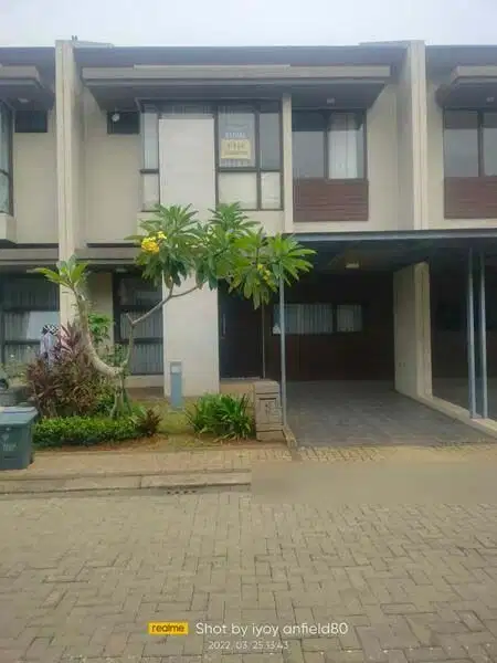 Dijual Rumah Cantik Siap Huni Kawasan Bsd Vanya Park.