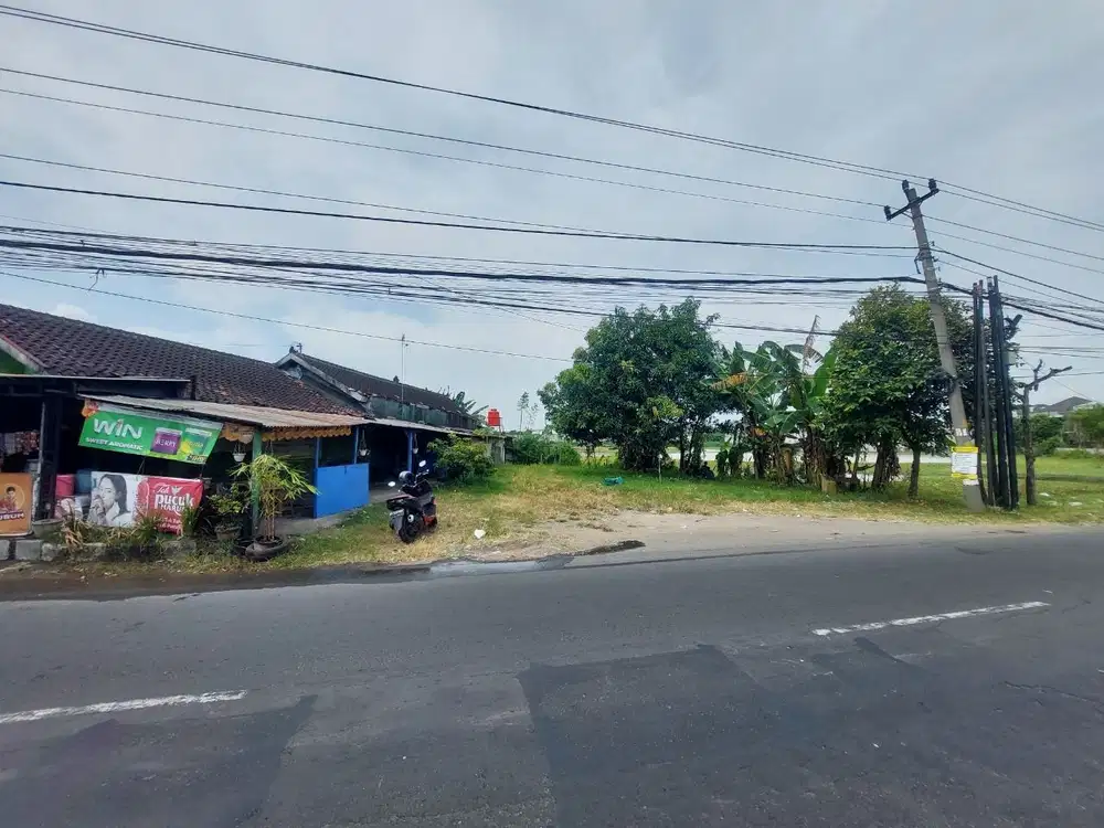 Tanah Strategis Tepi Jalan Raya Telukan Grogol Sukoharjo