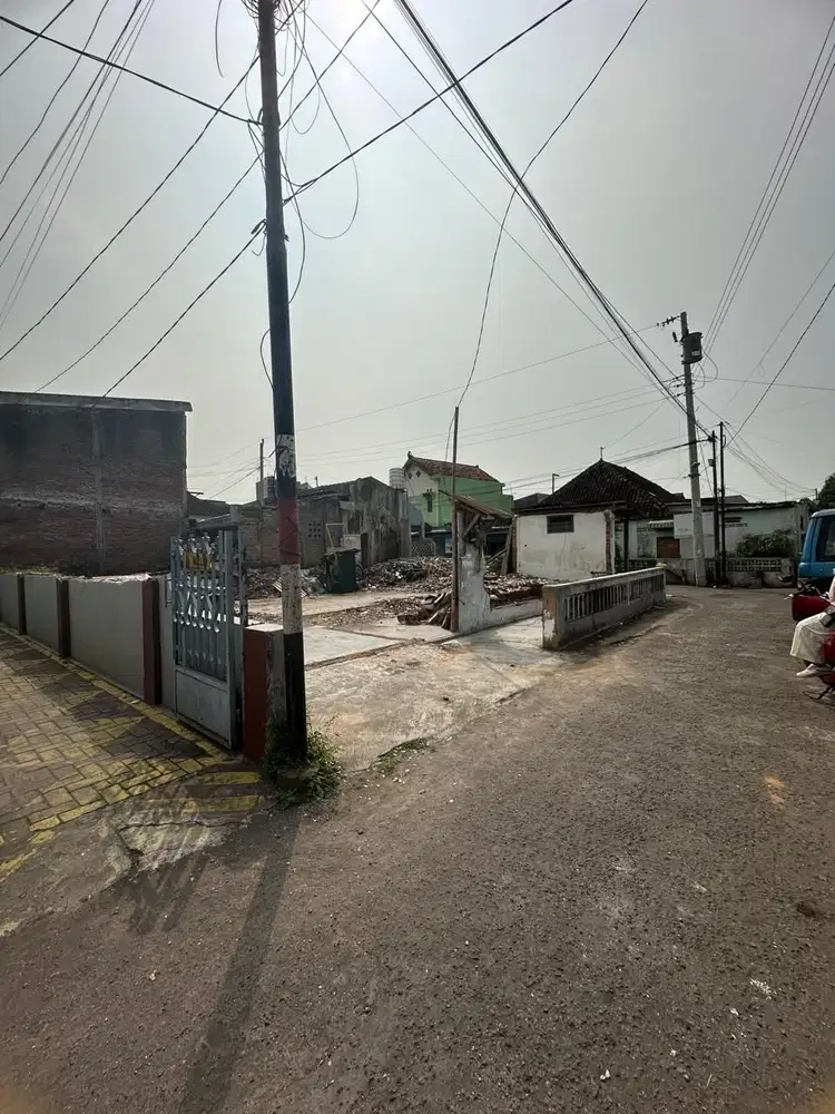 TANAH + RUMAH MURAH DEKAT JL KUSUMANEGARA UMBULHARJO KOTA YOGYAKARTA