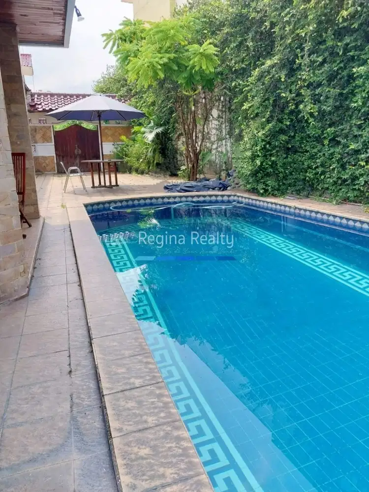 Regina Realty, Dijual Rumah Town House Duren Tiga Jakarta Selatan
