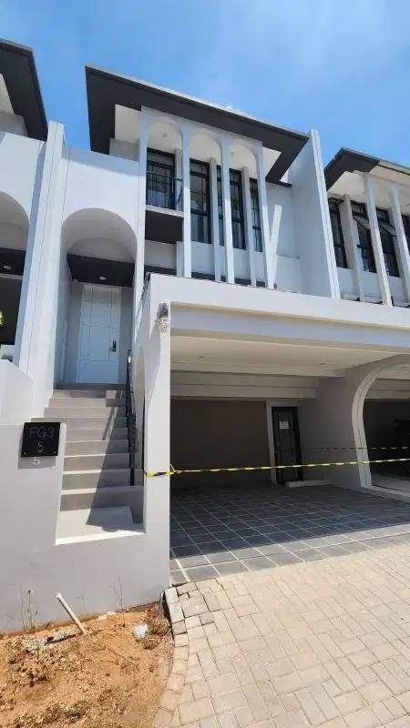 Rumah Baru serah terima cluster Aether Greenwich Bsd Harga Terbaik.