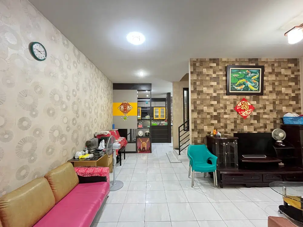 Villa di Komplek Mutiara Residence