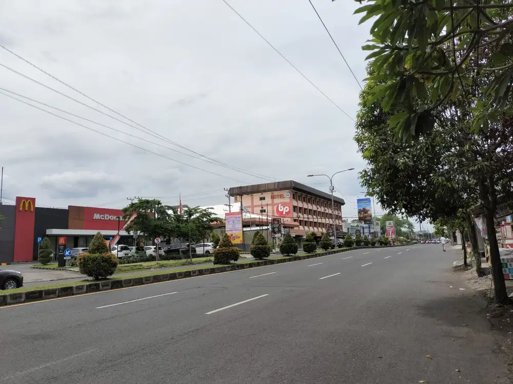 Sewa Lahan Mrh dan Strategis Unt Buka Usaha Dekat Transmart Jember