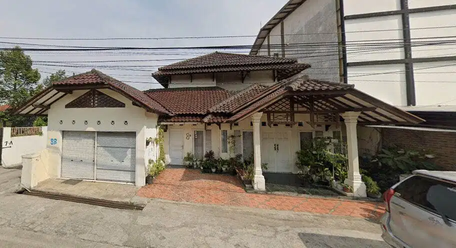Rumah di Turangga Akses Jalan Lebar Cocok untuk Hunian atau Usaha