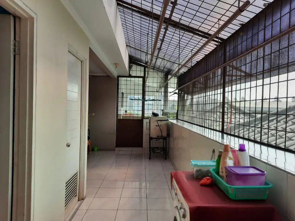 Dijual Nego Rumah Hadap Utara di Golf Lake