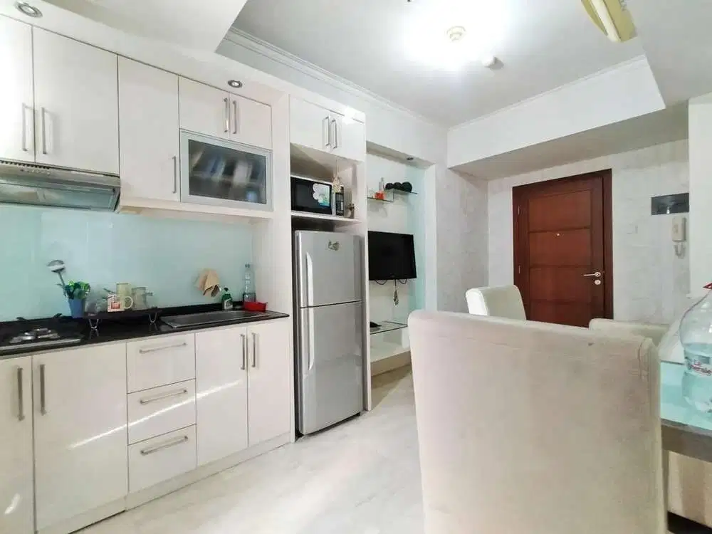 Disewakan tipe 2br apt royal mediterania garden residence