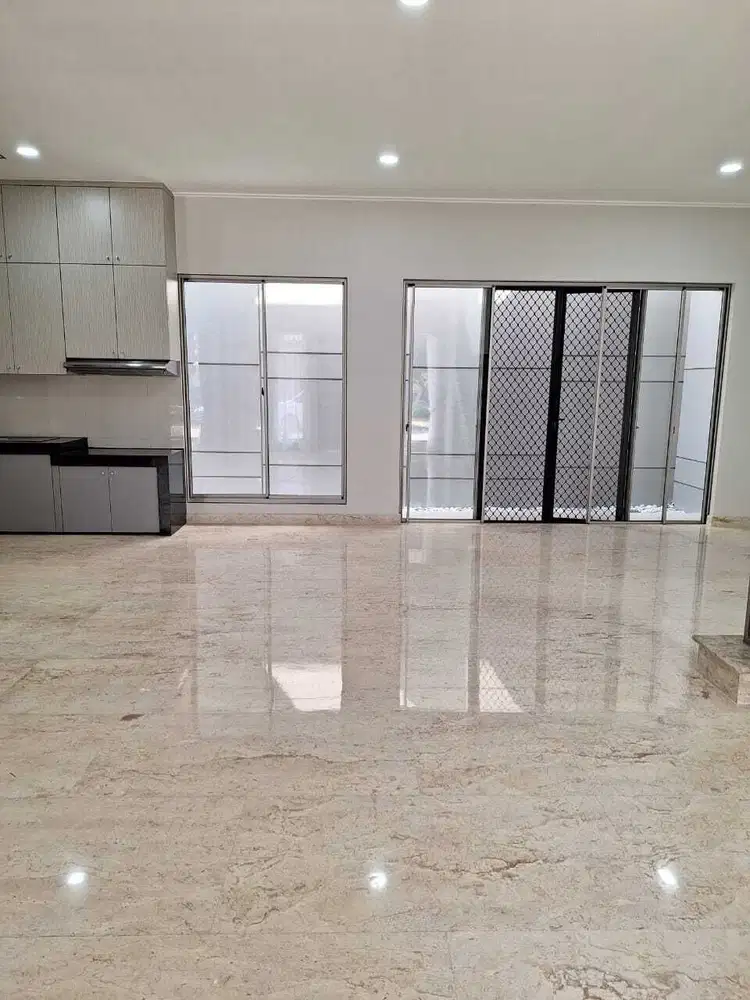 Sewa Cepat Rumah Golf Island PIK 10x15 Semi FF Rapi Siap Huni