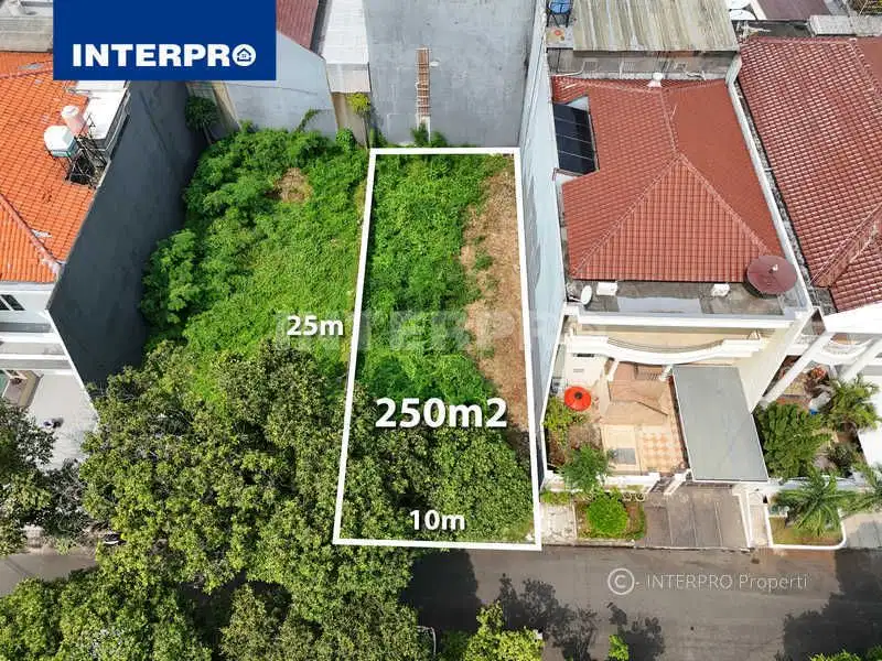 Kavling Dijual Puri Indah Blok J Depannya Tanah Kosong - LT 250m2