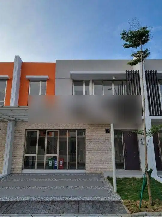 Disewakan Rumah 2 Lantai, Semi Furnish, Pantai Indah Kapuk