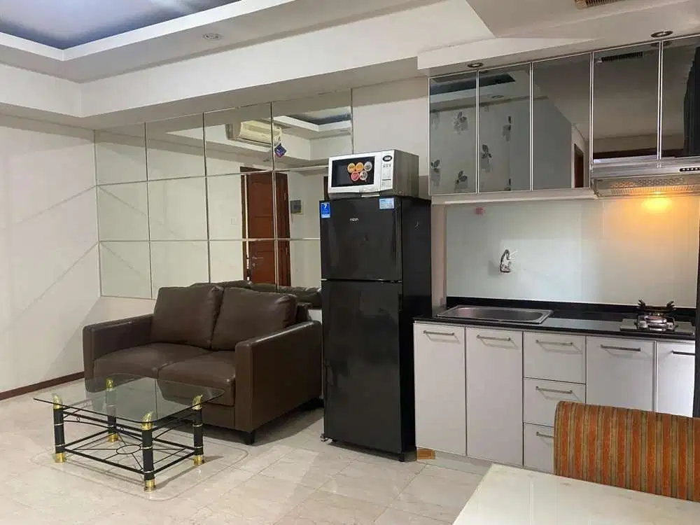 Disewakan tipe 2br apt royal mediterania garden residence