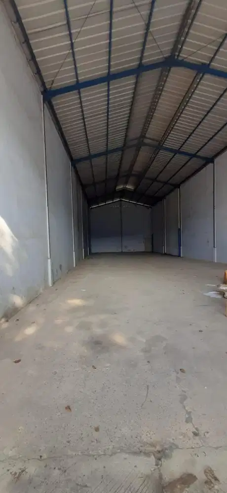 Disewakan Gudang Kamal Business Center Bebas Banjir di Jakarta Utara