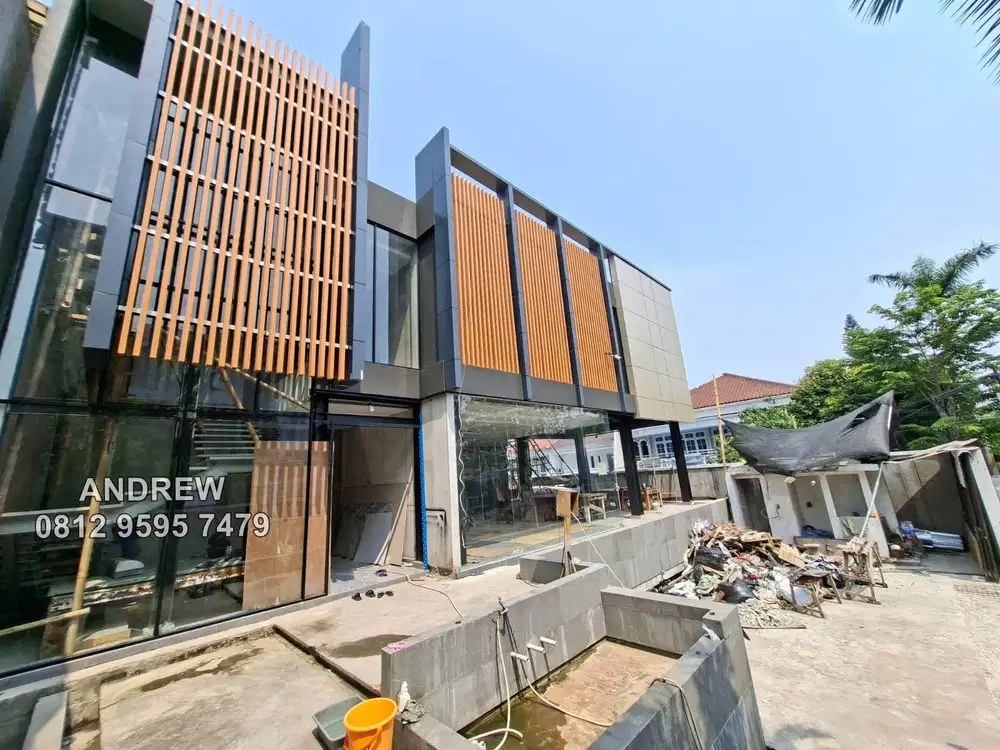 Rumah Mewah Jalan Raya Muara Karang Hook Barat Selatan Ada Lift