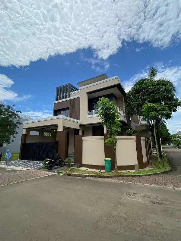 Rumah Mewah & Cantik Fully Furnished Harga Termurah